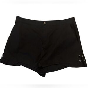 Romeo & Juliet Black Ruffle Shorts EUC!